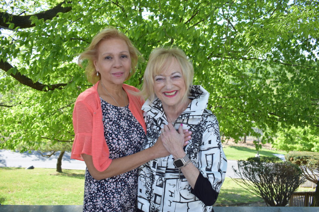 Carmen Blake, a donor mom meets her son's heart recipient, Phyllis Weissblum in Florida.