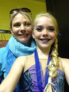 Catherine Pratt, a donor hero at a dance competition with her mom, Deanna.
